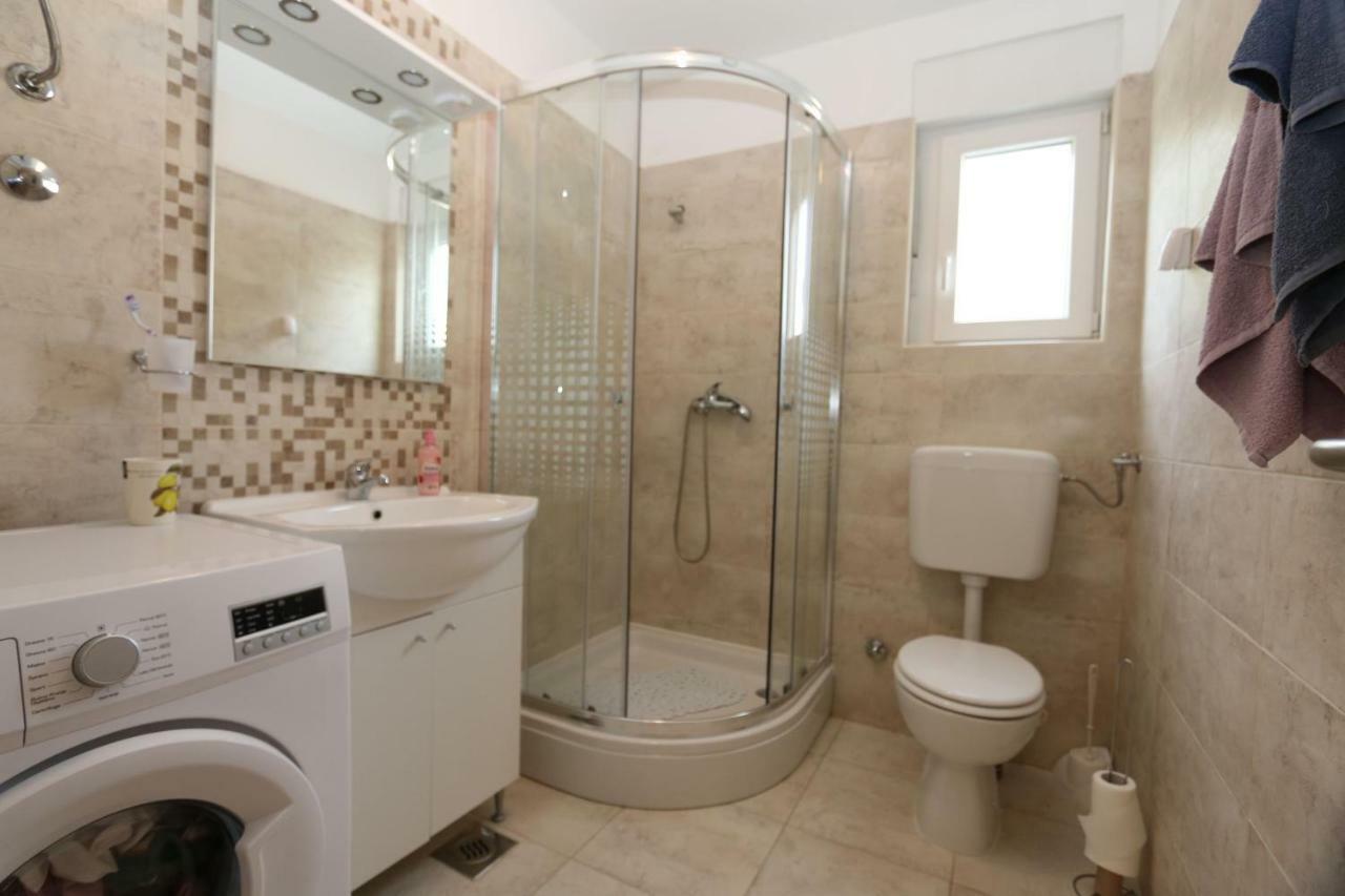 Apartment Samsa Mirica Cizici Luaran gambar